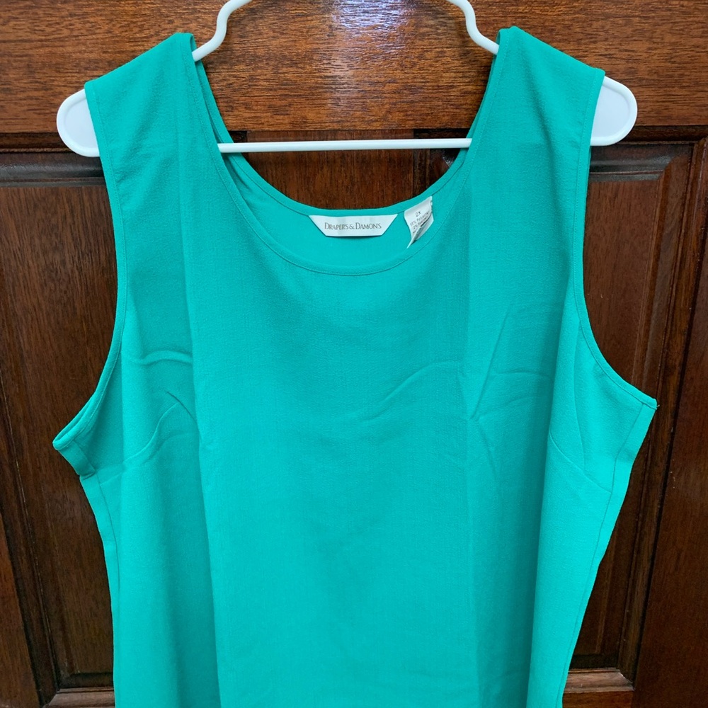 Green Sleeveless Blouse